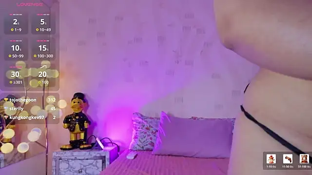 innocenthazel webcam