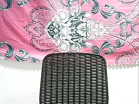 CreamyPussy4uxx webcam
