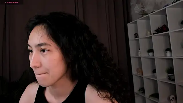 FlirtyAura webcam