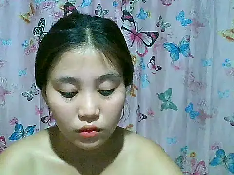SexyAsianPussy4u webcam