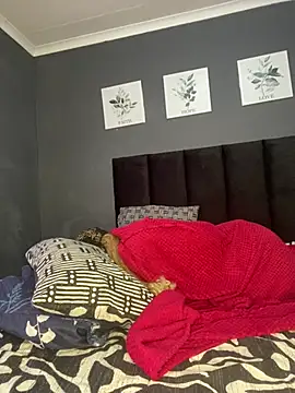 Ebony_Warlock_ webcam