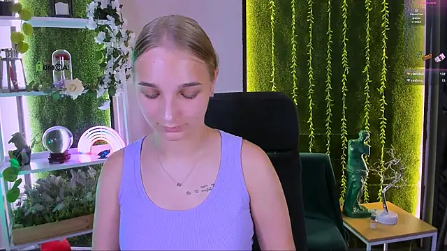ollivia_dream webcam