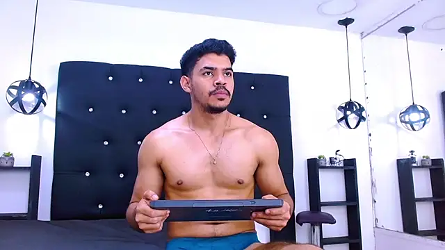 Dannesh_ webcam