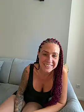 GermanMilfJasmin webcam