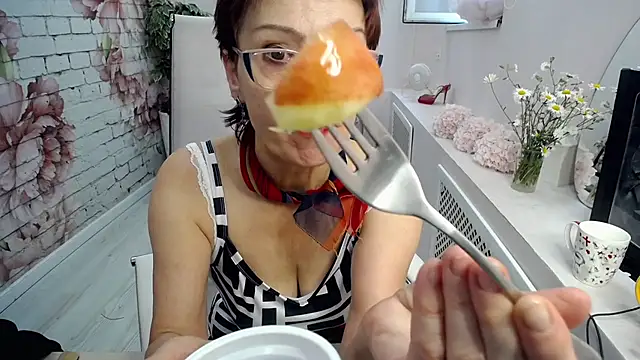 cutie_asya - Cutie_Asya's free webcam - UK Sex Cams