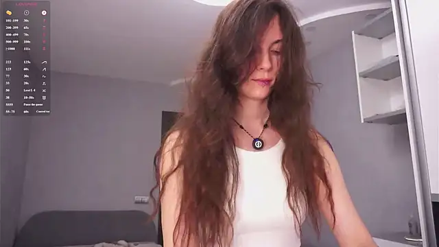 Holla_Molly live cam on StripChat