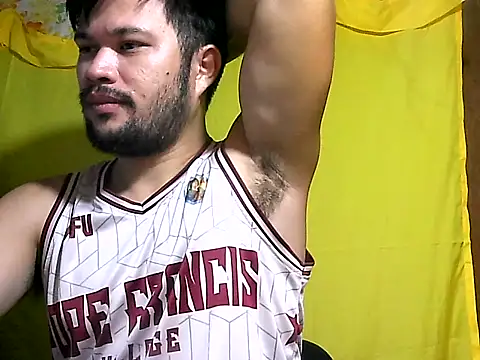 HairyHottestpinoyHandsome webcam