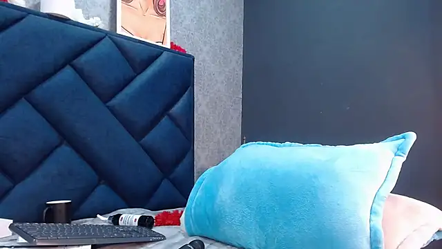 shanthal_bllizz webcam