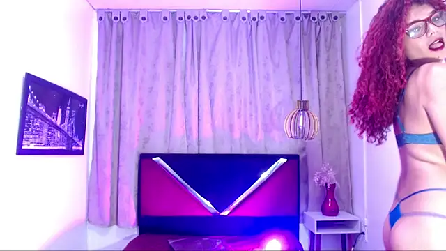 luisa__torres webcam
