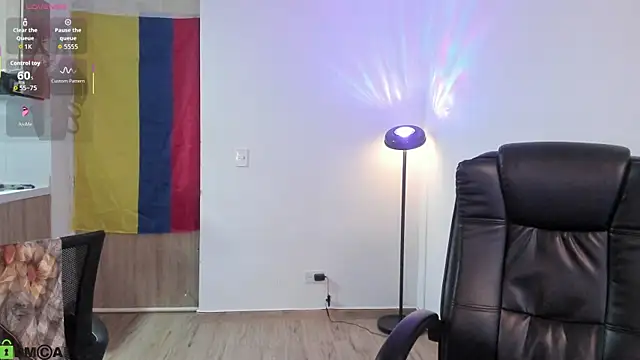 mikeyvioleta_ (Ask my age) - 🥵 1 Fingering pussy🥵
