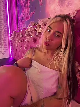 ManuelaVeeleez webcam