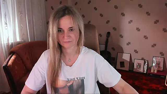 MiaSparkes webcam