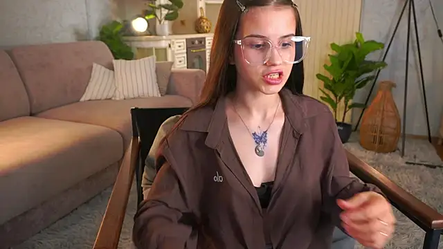 KarenaKukler webcam