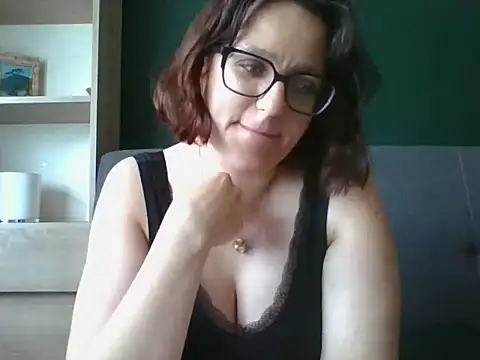 sensual_paris webcam
