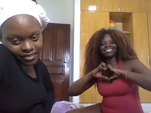 sexybaddies20 webcam