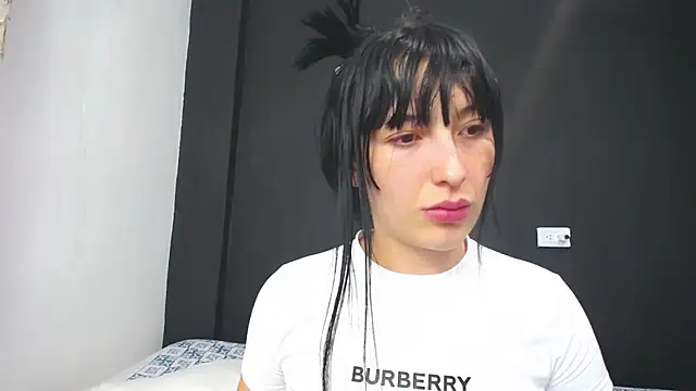 Leea_Rose webcam