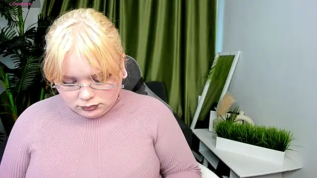 Stella_Brayn webcam