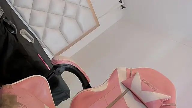 Ashley_Naiara webcam