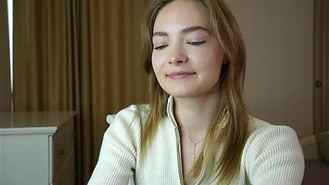 ElsieOlliver webcam
