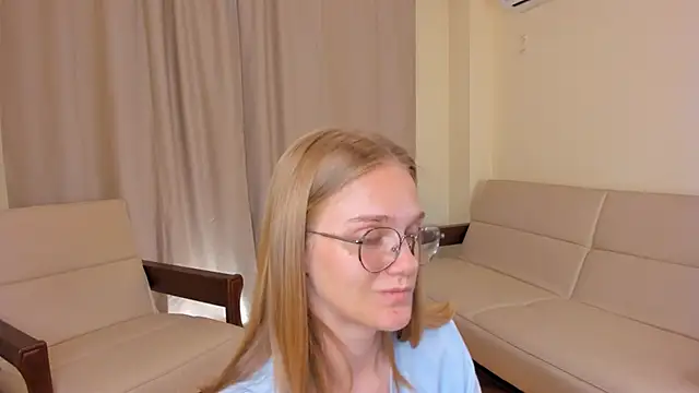 FemMantis webcam