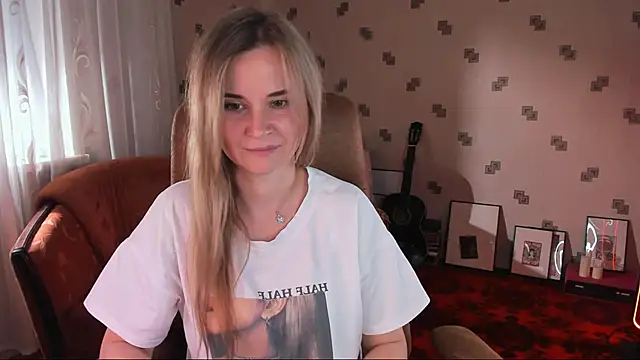 MiaSparkes webcam