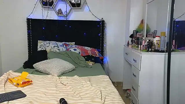 charlotte_077 webcam