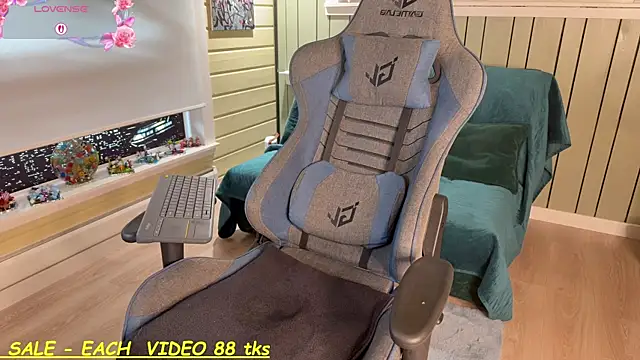 SandyChris webcam