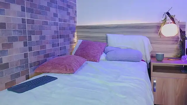 Evalune_ live cam