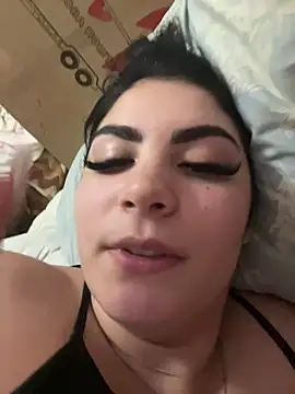 _Lunariaa_ live cam on StripChat