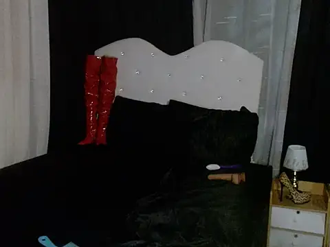 AshantTsiBigCock webcam
