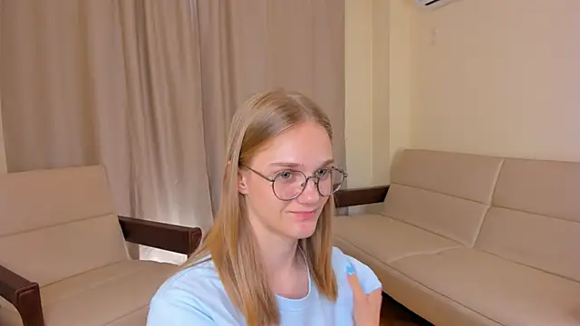 FemMantis webcam