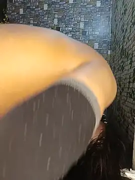 hi-swati - Hi-swati's free webcam - UK Sex Cams