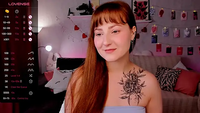 velvet_cherry_ webcam
