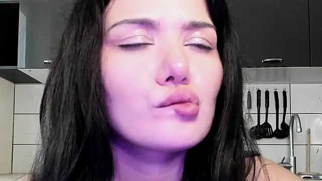 Dark_Moni webcam