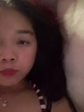 Baa-bee22 webcam