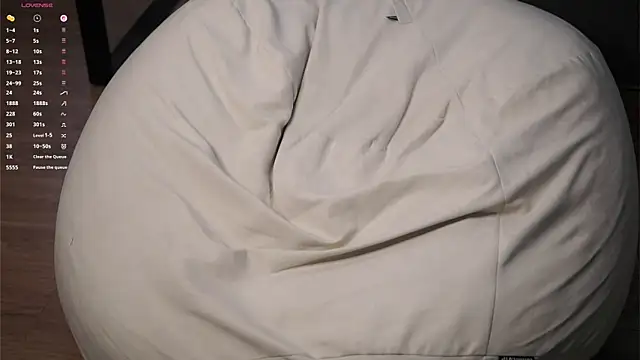 CaseyMulders webcam