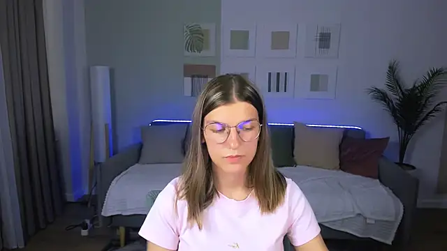 AnnaThorne webcam