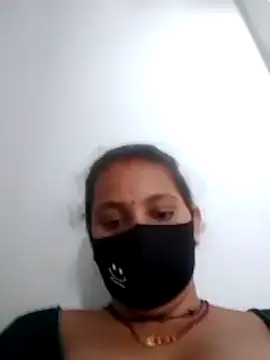 KAVITA786RR webcam