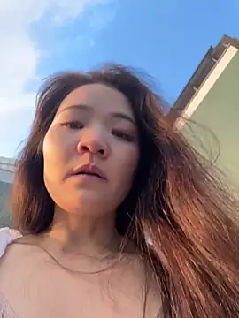 美女xiaochengzi505在线直播