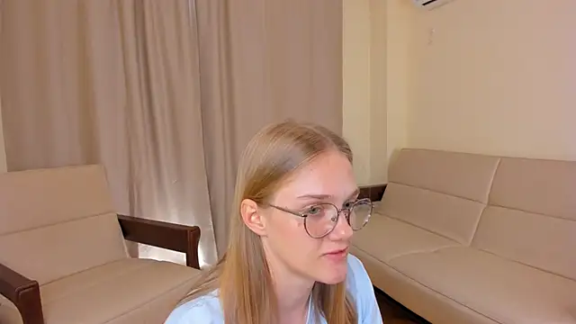 FemMantis webcam