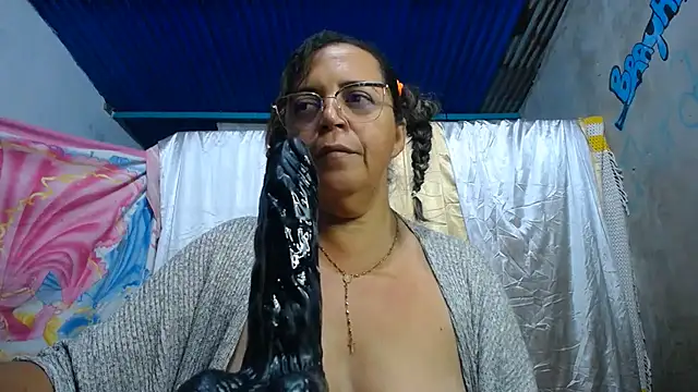 alina_maturehot webcam