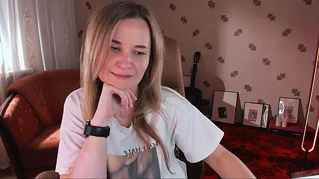 MiaSparkes webcam