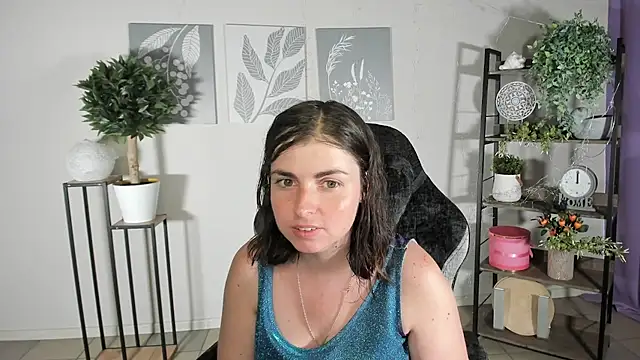 MartaEdams webcam