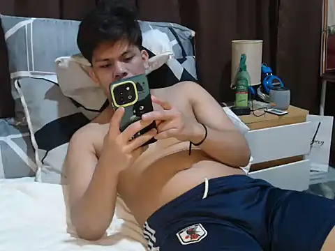 cumwhat_me (M young) - HELP ME CUM NOW