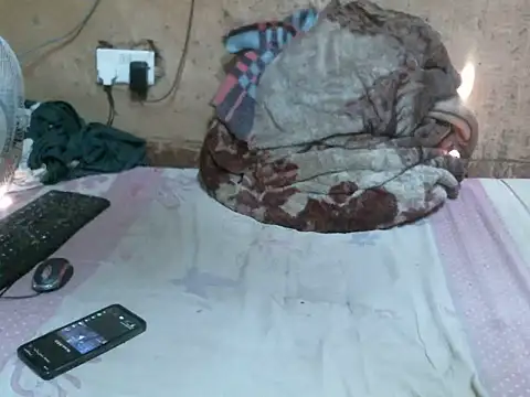 SEXY-NAIMA webcam