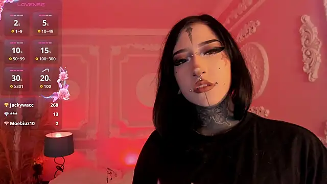 Kat_VonDe live cam on StripChat