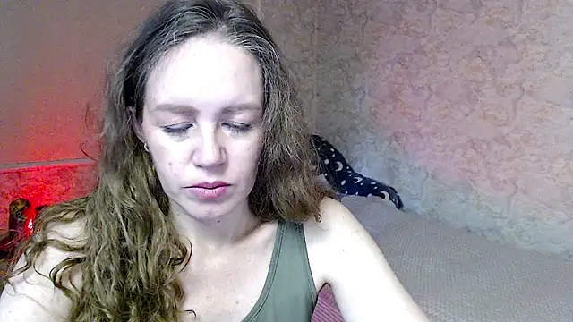 Fern_Lust live cam on StripChat