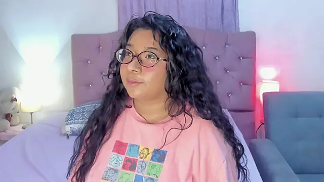 Latinabombsheell webcam