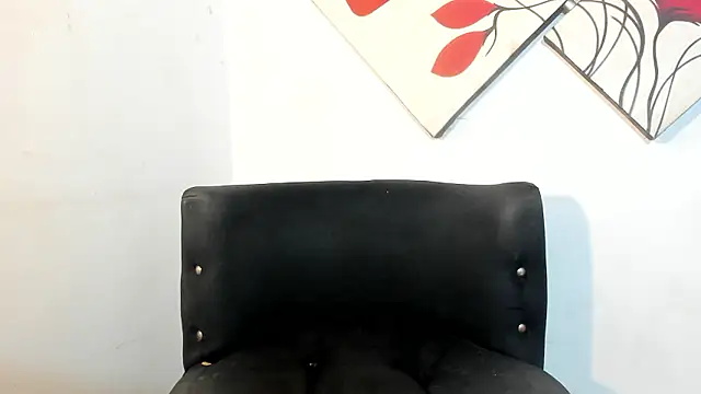 naomiwildburn webcam