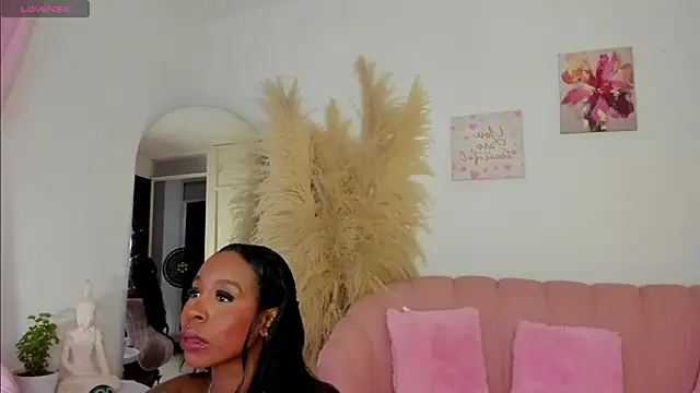 bruneettklaryss webcam